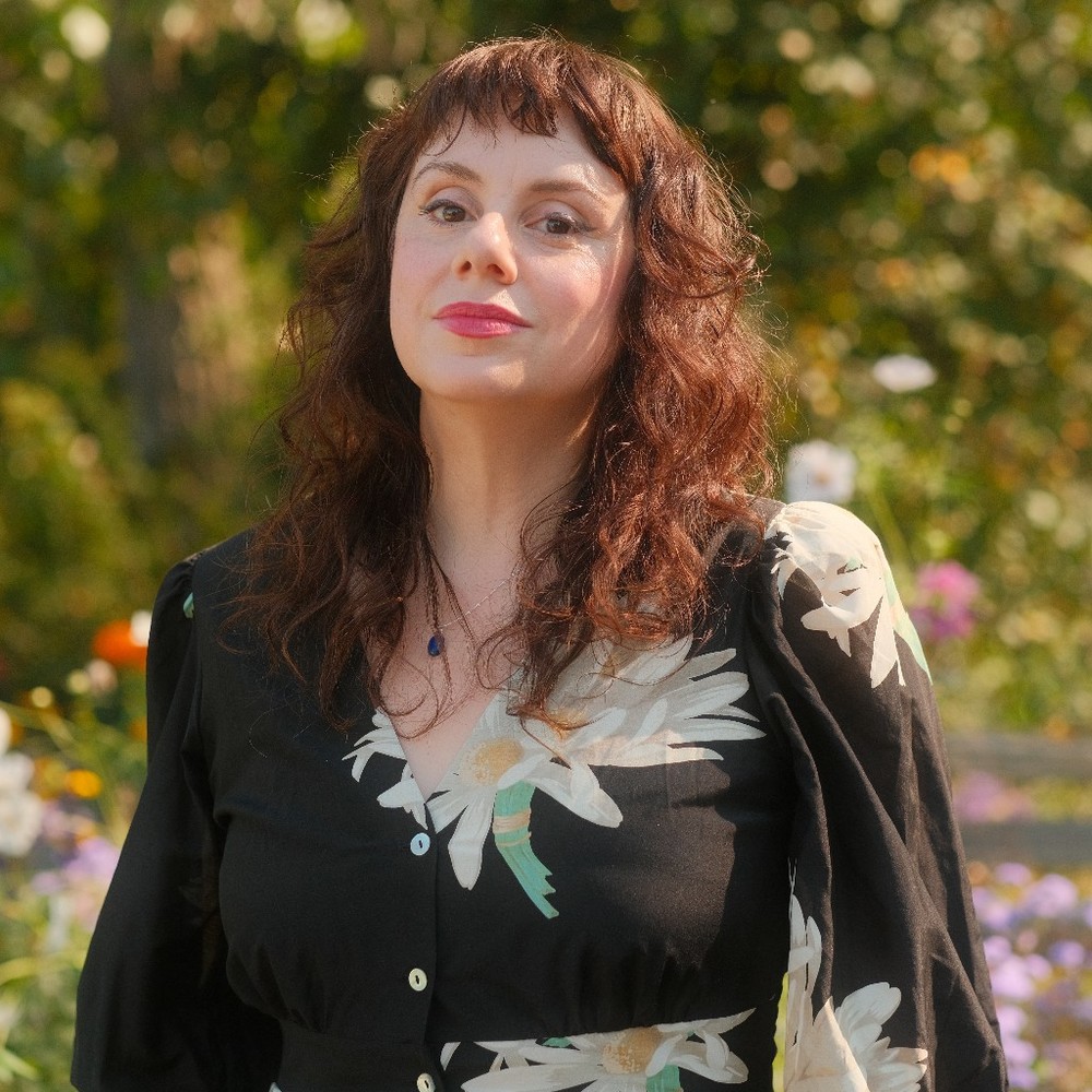 Meet your Posher, Gina